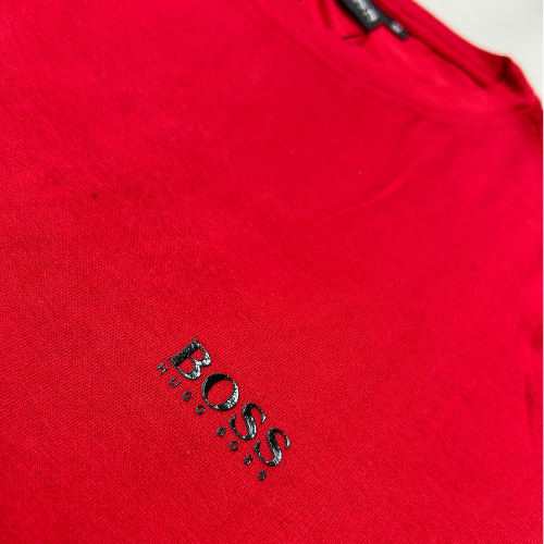 Camiseta boss vermelha