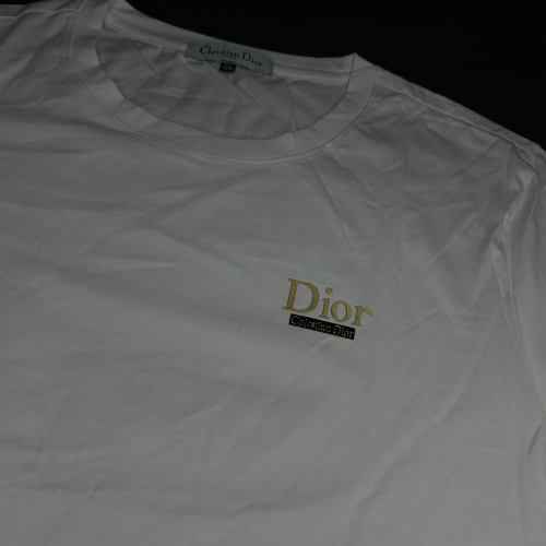 camiseta branca dior