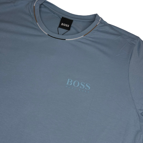 camiseta boss azul clara